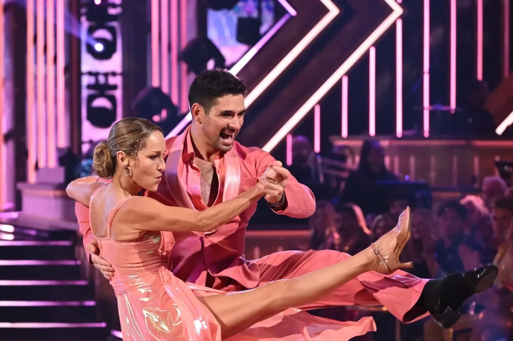 Giada De Laurentiis kicks her leg during a Dancing With the Stars routine with Alan Bersten