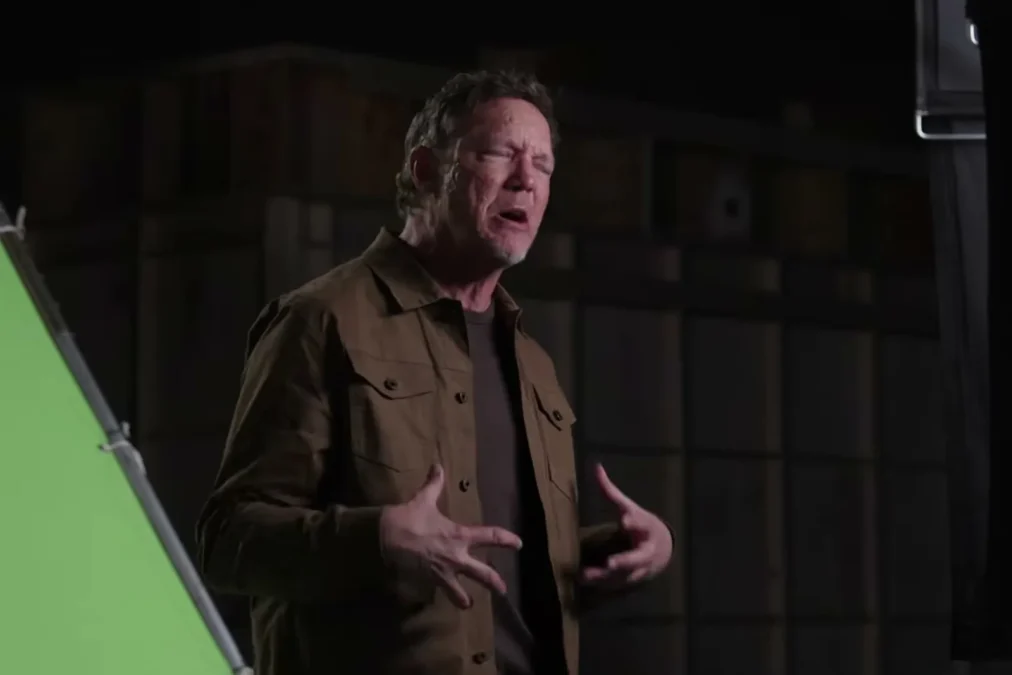 Matthew Lillard performing a scene in front of a green screen on the Scream 7 set